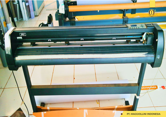Mesin Cutting Stiker Jinka